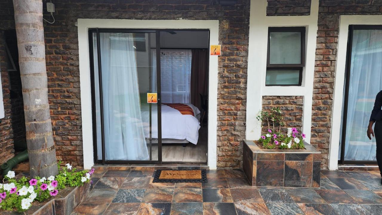 Sable Inn B&B Modimolle Eksteriør bilde